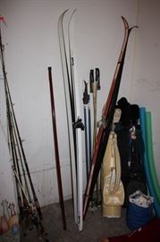 Ski's, fishing poles, golf clubs