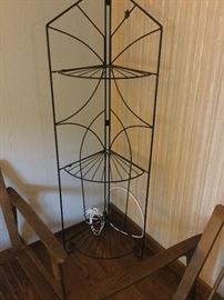 Metal corner display etegere