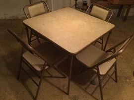Card table w/4 chairs