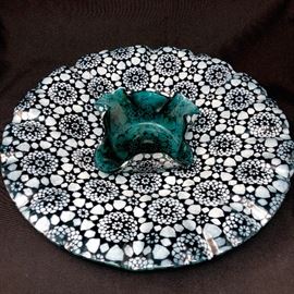 Gorgeous Art Glass Platter & Dip Bowl https://ctbids.com/#!/description/share/45968