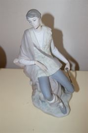 Lladro, bisque.