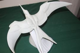 Boehm, porcelain bird.