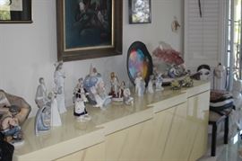 Lladro, Howard Pierce monkeys.