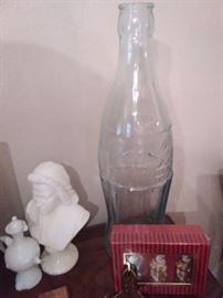 Glass Coke bottle...great for any Coke collector!