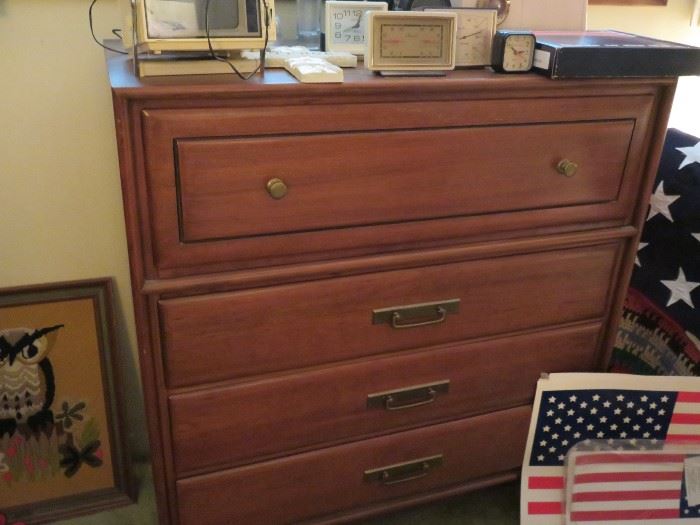 Mid century modern highboy dresser by Heywood Wakefield, additional pieces include dresser and mirror and bedframe