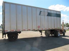 1 1994 Pines Semi TrailerCLEAN TRAILER C
