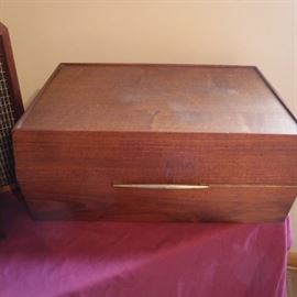 Gerrard Phonograph and Speakers http://www.ctonlineauctions.com/detail.asp?id=757987