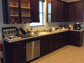 More kitchenware....