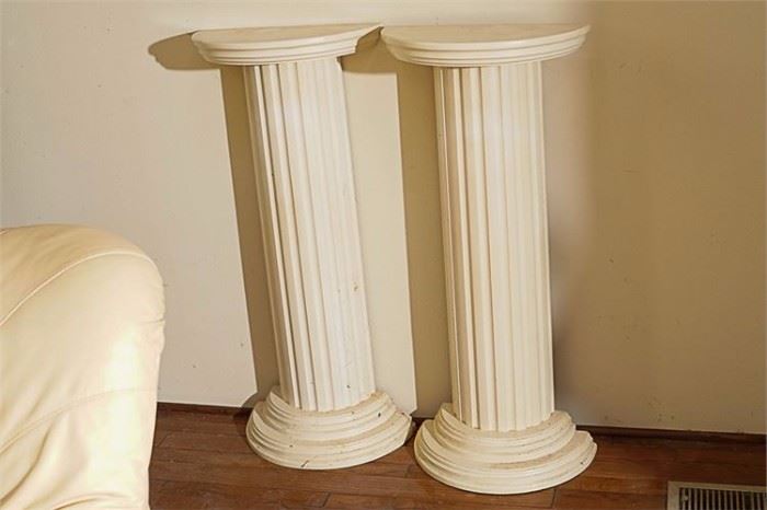 81MZ Pair of Neoclassical Style Pilasters