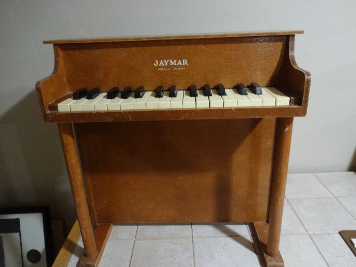 JayMar Toy Piano