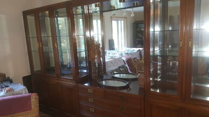 Ethan Allen Wall UNIT