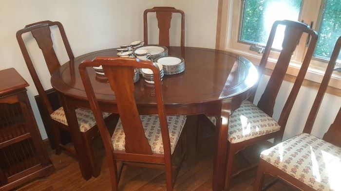 dining table with 6 chairs