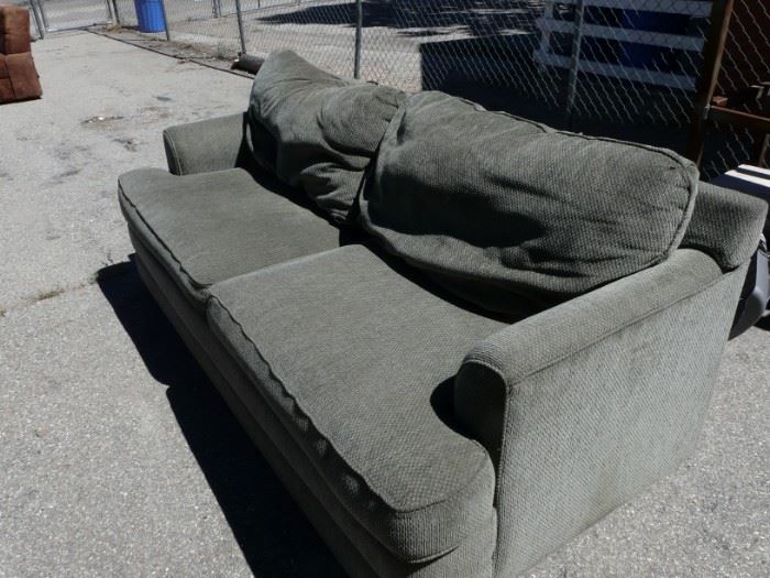 This is a lovely couch, nice and comfy.
