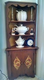 ***CUTE**** OLD GERMAN CORNER HUTCH
