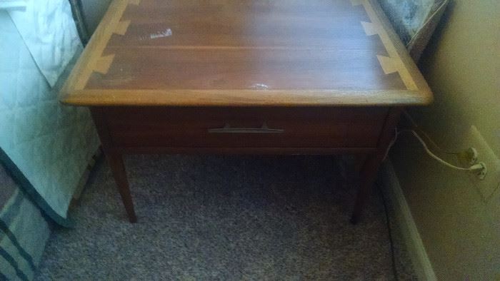 MCM LANE END TABLE