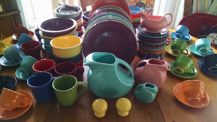 *****H-U-G-E**** SELECTION OF FIESTA WARE.....DINNER PLATES, CAKE PLATES, CUP/ SAUCERS, SERVING PIECES, SOUP BOWLS, PITCHERS, CREAMERS, SALT& PEPPER SHAKERS.....COME TAKE YOUR PICK.....GREAT COLORS!