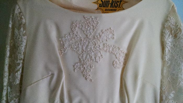 CLOSE-UP....VINTAGE WEDDING GOWN..1967