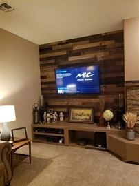 60" 3D Smart TV with Surround