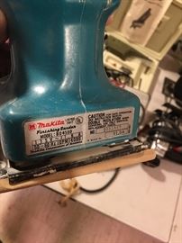 MAKITA FINISHING SANDER