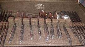 Silverware sets