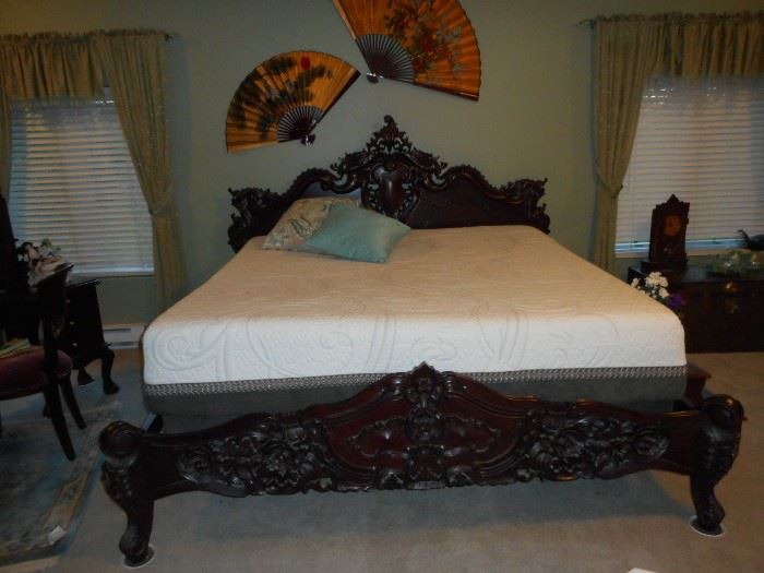 Ornate King Size Bed Frame/Urethane Foam Mattress Set
