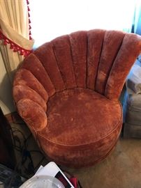 Vintage Crushed Velvet Scoop Chair $ 98.00 (2 available)