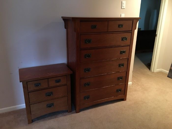 Vaughan Bassett 6 drawer dresser and 3 drawer nightstand.