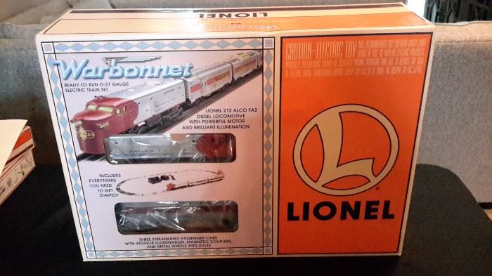 Lionel Warbonnet train set. Complete set!