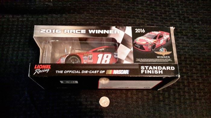 Lionel Racing 2016 Indianapolis Motor Speedway winner die cast car, new in box.