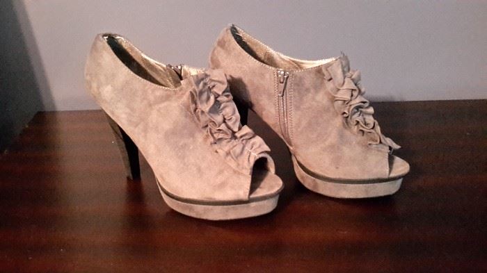 Charlotte Russe, size 10.