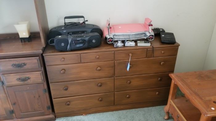 radios and chest of drawers