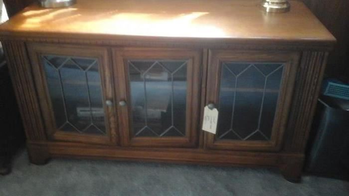 Leaded cabinet