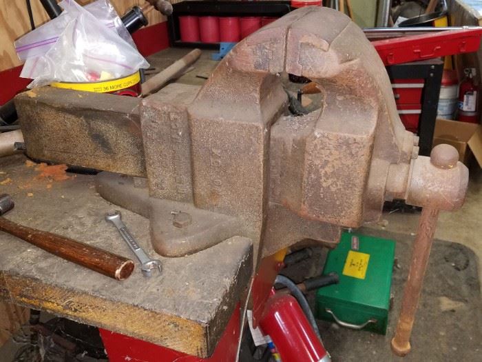 Large vise