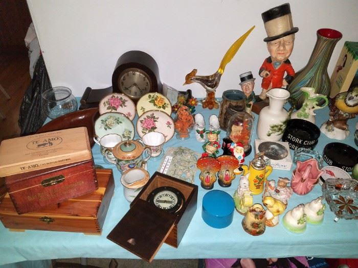 Decor and collectibles...