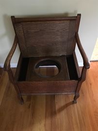 Vintage bedside potty commode