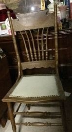 Antique and Vintages Chairs