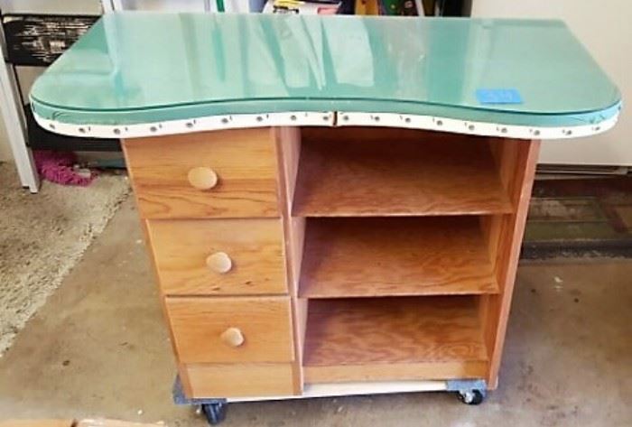 Vintage Baby Changing Table with Drawers https://ctbids.com/#!/description/share/47060