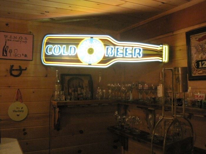 lighted beer sign & bar ware
