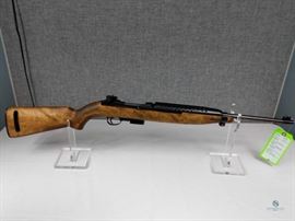 US M1 Carbine / Used, good condition, bluing intact. Wooden stock shows no signs of cracking or drying, but finish is worn. AA25243 .30 caliber, FFL #257
