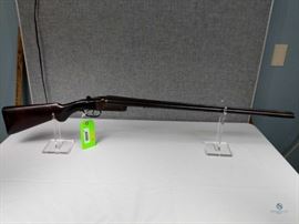 Stevens 335 / Side by side shotgun. Poor condition, parts missing, with signs of surface rust and pitting. A1304 12g. , FFL #256
