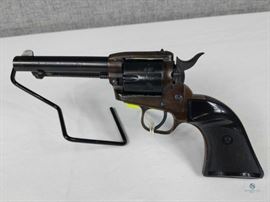 Tanfoglio model E15 Revolver / Italian made Tanfoglio model E15 Revolver chambered in .22lr; Features: Single action 6-round cylinder, Hammer-block safety mechanism, Rod ejector, Contoured plastic grips with thumb rest. FFL# 277
