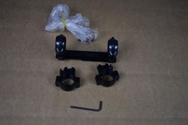 Scope mount and rings / Unknown manufacturer. LOCATION 19
