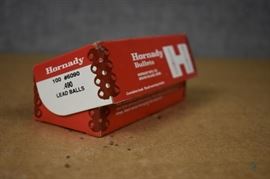 Hornady Lead Balls .490 / # 6090 Approx. 30 balls in box LOCATION 19
