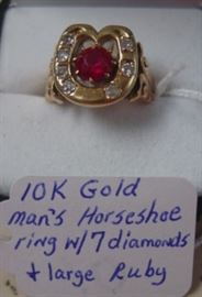 10K Gold Man's Horseshoe Ring w/7 Diamonds & Large Ruby