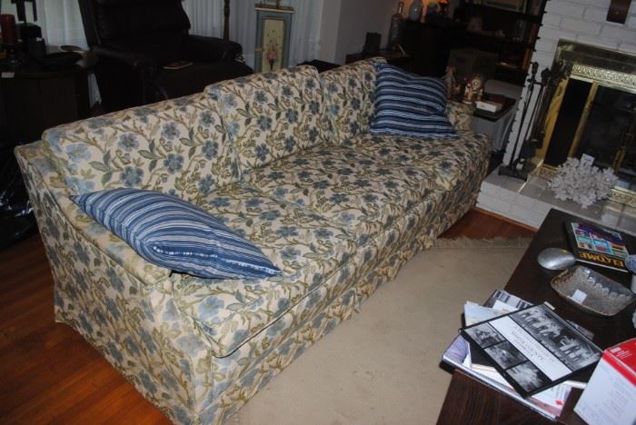 Sherrill - Hickory NC - sofa