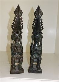 PAIR OF EARLY BRONZE STATUES