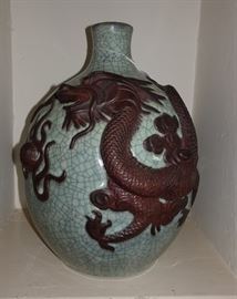 stunning large dragon vase chinese