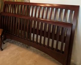 King Stanley Sleigh Bed