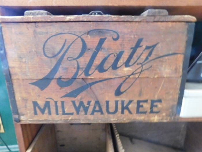 Blatz Milwaukee Advertisement Box 