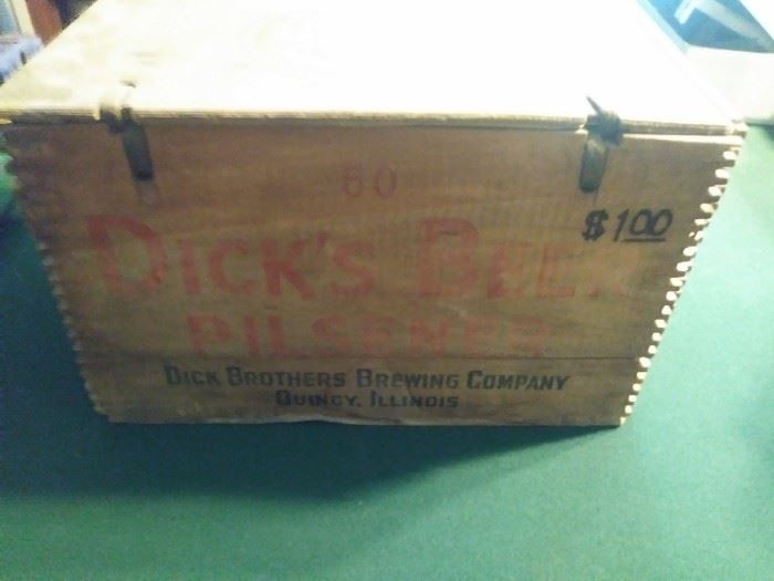 Dick's Brothers Brewing company advertisement box 